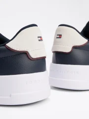 Tommy Hilfiger FM0FM05367-DW5 Pebble Grain Court Trainers Dark Blue - Image 4